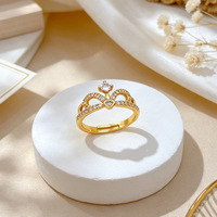 Bague ajustable Gaovo tendance pour femme en acier inoxydable, anti-ternissement, avec couronne, diadème et cœur pavé de zircone cubique, idéale pour mariage, fiançailles ou comme cadeau