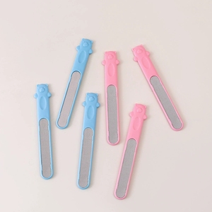 Mini <span class=keywords><strong>lima</strong></span> de uñas de plástico de punta redonda <span class=keywords><strong>Lima</strong></span> de uñas de bebé de seguridad <span class=keywords><strong>para</strong></span> <span class=keywords><strong>recién</strong></span> <span class=keywords><strong>nacidos</strong></span> - Product Image 4