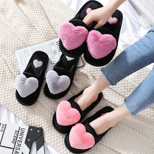 Nuevas Pantuflas Térmicas de <span class=keywords><strong>Invierno</strong></span> con Diseño de Corazón, Antideslizantes de PVC para Interiores, Suaves y Cálidas para el Hogar, Personalizables para OEM - Product Image 1