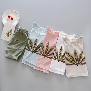 Conjunto de Ropa de Bebé Recién Nacido de Manga Corta de Algodón Orgánico para Regalo - Product Image 1