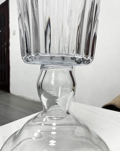 結婚式のイベントテーブルのセンターピースの装飾のためのバルクの背の高いクリアクラシックテラリウムアートガラス花瓶 - Product Image 6