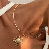 [Gorgeousxx] Collier ras du cou fin en métal doré lisse rétro pour femmes, pendentif soleil, bijoux