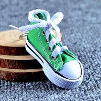 Gantungan Kunci Sepatu Desain Populer Laris Manis Harga Murah dengan Kotak Mini