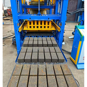 Macchina per Blocchi di Cemento YJ QT4-15, Macchinario per Blocchi Forati in Calcestruzzo, Produzione Automatica di Blocchi ad Alta Densità - Product Image 5