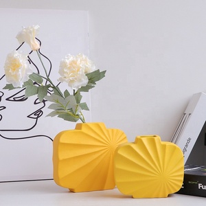Golden Electroplated <strong>Ceramic</strong> Ball <strong>Flower</strong> Vase Interior Modern Decorative <strong>Pot</strong> for Home Living Room Nordic Table Vase Decor - Product Image 5