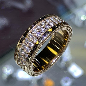 Anello dal Design Dorato in Stile Business per Uomini e Donne - Product Image 2