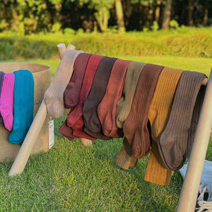 Leggings pour filles de haute qualité, collants une pièce de couleur unie pour bébés, chaussettes rayées en coton peigné de couleur unie pour bébés - Product Image 2