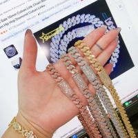 Offre Exceptionnelle Chaîne Maille Cubaine 10mm Bouton Design Moissanite Collier Bracelet Cubain Personnalisé Hip Hop Diamant Mailles Cubaines