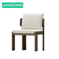 Ensemble de salle à manger extérieur moderne pour hôtel, table et chaises de terrasse de villa de luxe en corde tressée, mobilier de patio extérieur imperméable pour complexe hôtelier