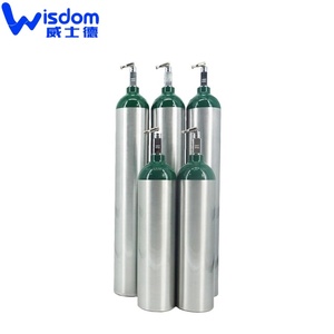 Cylindre d'oxygène médical portable MD 2,75 L en aluminium 425L avec valve CGA540, régulateur à index <span class=keywords><strong>de</strong></span> broche, humidificateur, <span class=keywords><strong>sac</strong></span> <span class=keywords><strong>de</strong></span> transport et chariot - Product Image 1