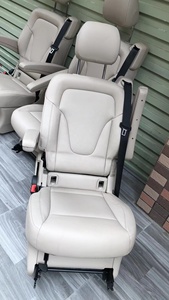 Vente en gros de sièges en cuir beige avec ceinture noire Manuel d'origine pour <span class=keywords><strong>Mercedes</strong></span> Benz V260/V Class <span class=keywords><strong>Sprinter</strong></span> <span class=keywords><strong>Van</strong></span> - Product Image 4