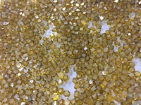 Diamant synthétique brut monocristallin HPHT pour le sablage, dureté 10 Mohs, différentes tailles