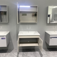 Armoire de salle de bain murale moderne en acier inoxydable de haute qualité, fabriquée directement en usine, avec lavabo en céramique et armoire miroir intelligente