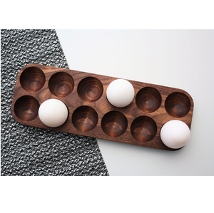 Expositor de huevos de madera natural con 12 agujeros y logotipo personalizado, caja de huevos reutilizable de 2 filas para comedor de granja, de Vietnam - Product Image 1