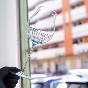 Copo de Vinho de Luxo Sustentável Estilo Nórdico Moderno, Capacidade de 301-400ml, Taça de Cristal para Uso em Festas, Atacado na <span class=keywords><strong>China</strong></span> - Product Image 5