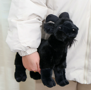 Peluche Realistico di Capra, Adorabile Pecorella Imbottita, Regalo di Compleanno, Morbido Giocattolo Unisex in Cotone - Product Image 5