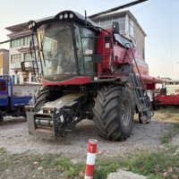 Mesin Panen Gabah Bekas Massey Ferguson 4LZ-13 Combine Harvester dengan Kecepatan Pemasukan 13kg/detik
