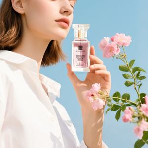 Parfum de poche pour femme, format voyage, mini, personnalisé, parfum léger, 50 ml, vente en gros - Product Image 4