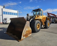 Chargeuse sur pneus Volvo L150E d'occasion en bon état, prix avantageux, chargeuses frontales Volvo 120 150 180 220 d'occasion à vendre en stock