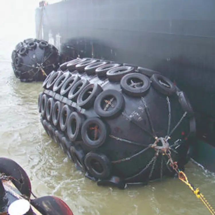 नाव बर्थिंग सुरक्षा जहाज डॉक के लिए फ्लोटिंग समुद्री योकोहामा वायवीय रबर फेंडर का उपयोग