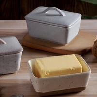 Nouvelle Pâtéière Créative en Céramique Rétro avec Couvercle et Récipient Carré pour Crème, Idéale pour le Stockage du Beurre de Style Occidental à Domicile