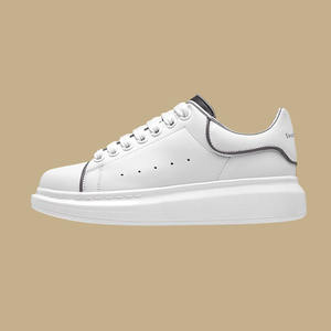 Nuove <span class=keywords><strong>scarpe</strong></span> estive in <span class=keywords><strong>pelle</strong></span> bianca da <span class=keywords><strong>uomo</strong></span> e da donna con punta tonda in pizzo con suola spessa scarpa da tavola sportiva - Product Image 5