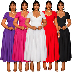 Abito Elegante Nero da Donna <span class=keywords><strong>Taglie</strong></span> <span class=keywords><strong>Forti</strong></span>, Stile Europeo-Americano, con Scollo a V Profondo e Maniche a Sbuffo in Poliestere - Product Image 1