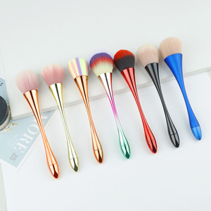 Mini Brocha de Maquillaje para Cintura, Redonda, de Pelo Sintético, Mango Metálico, para Colorete y Maquillaje Facial - Product Image 1