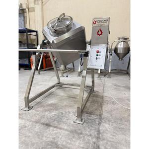 Mélangeur de poudre cubique Kandemir 200 litres, mélangeur rotatif 3D en acier inoxydable, de laboratoire à l'échelle industrielle - Product Image 1