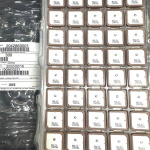 204286-0001 204286 Antennes GNSS - Antenne RF en céramique GPS 5.5dBi 2042860001 - Product Image 3