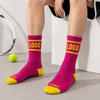 Chaussettes de sport antibactériennes personnalisées de qualité supérieure avec logo sur le dessous, chaussettes athlétiques en coton pour le fitness, le basketball, la course à pied