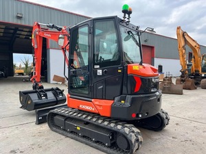 Pour mini-excavatrice KX060-S avec godet de 0,12 m, boîte de vitesses et roulements pour applications agricoles, de construction et d'aménagement paysager - Product Image 6