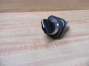 PLC <strong>Maruyasu</strong> 30017 Selector Switch 3-Pos Warranty Product - Product Image 1