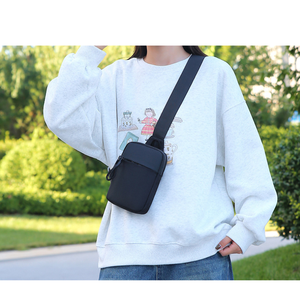 Borsa a Tracolla Mini Personalizzata per <span class=keywords><strong>Uomo</strong></span>, Leggera in Nylon, per Sport all'Aperto e Viaggi, Porta Telefono - Product Image 6