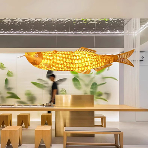 مصباح خشبي على شكل سمكة من الروطان للمطاعم اليابانية وردهات الفنادق ومشاريع الإضاءة - Product Image 3