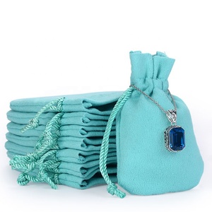 Bolsitas de Terciopelo para Joyería con Cordón, Personalizadas al por Mayor, en Diferentes Colores y Tamaños, Bolsitas de Lujo para Anillos, Aretes, Colgantes y Collares - Product Image 5