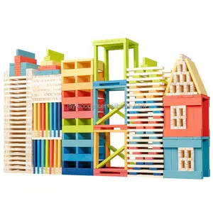बच्चों के लिए यूरोपीय भाग्यशाली समझदार संवेदी लकड़ी के खिलौने बच्चों के लिए छोटे diy प्रशिक्षण बॉक्स में पैक किए गए