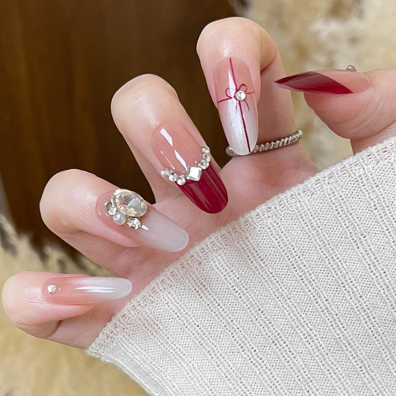 BY19622สง่างามและสง่างาม