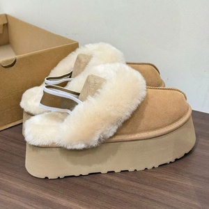 Fabriquées en cuir de mouton de qualité supérieure, bottes UGGS douces pour femmes, bottes d'hiver classiques, extrêmement confortables - Product Image 4