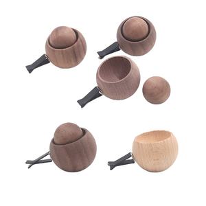 Clip de Ventilación para Auto con Forma Redonda de Madera y Mecha de Algodón - Product Image 3