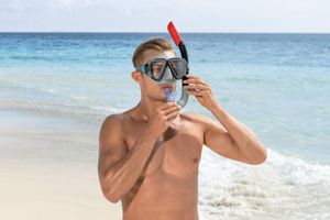 Máscara de Snorkel Impermeable y Antivaho Dominator 24029 para Adultos Mayores de 14 Años con Equipo de Snorkel - Product Image 2