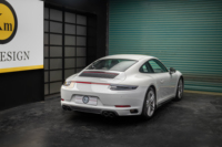 Para Porsche 911 2017 2018 2019 991.2 OE, el cable pasa a través de la luz trasera