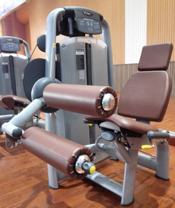 Machine à résistance par poulie pour le développement <span class=keywords><strong>des</strong></span> <span class=keywords><strong>mollets</strong></span> assis et le <span class=keywords><strong>renforcement</strong></span> isolé <span class=keywords><strong>des</strong></span> tibias, avec fonction rotative pour les <span class=keywords><strong>mollets</strong></span> - Product Image 2