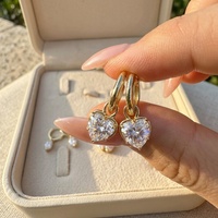 Boucles d'oreilles pendantes en argent sterling 925, style romantique et mignon, avec diamant solitaire taille cœur de 6,5 mm et moissanite de 1 carat, un cadeau charmant