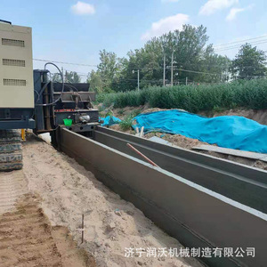 เครื่องขึ้นรูปรางเคเบิลแบบรางเลื่อนรุ่น Rw30kw 380 โวลต์ ประสิทธิภาพสูง สำหรับงานก่อสร้างช่องน้ำและกำแพงกั้น - Product Image 3