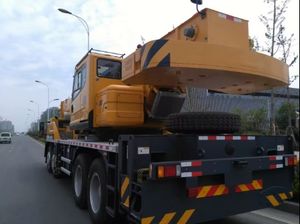 Qy50kd 50 טון הידראולי מנופי משאית ניידת בניית משאבת מנוע הילוכים-ליבה בשוק אלג 'ריה - Product Image 4