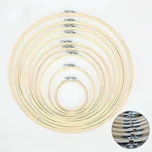 Cadre de broderie en bois de bambou réglable en gros cerceau <span class=keywords><strong>cercle</strong></span> point de croix anneau accessoires de broderie outil cerceaux ronds - Product Image 1