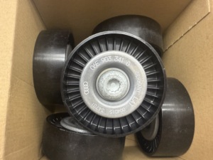 OEM 06E 903 341G 06E903341G3.0TEA837 Poulie d'entraînement d'accessoires de chaîne de distribution pour Audi A4 A5 A6 3.0T pour Porsche Cayenne VW Touareg - Product Image 5