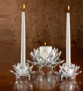 शादी के सेंटरपीस के लिए थोक कैंडलबरा क्रिस्टल ग्लास कमल फूल आकार मोमबत्ती धारक
