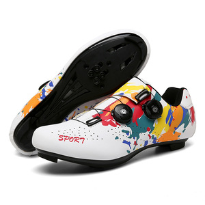 Chaussures de spinning compatibles Peloton avec clips SPD, chaussures de vélo de route d'intérieur pour hommes et femmes - Product Image 1